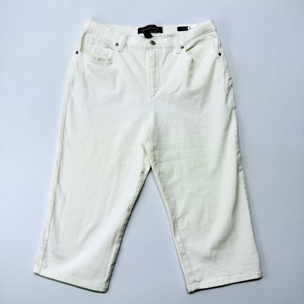 Gloria Vanderbilt Amanda Capri White Denim Jeans High Rise Embroidered Size 12